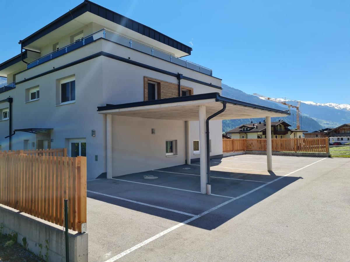 H21 - Modernes Ferienhaus 145Qm, 4Sz, Wellnessbereich Mit Sauna Und Dachterrasse Mit Panoramablick, Kuehlen Und Heizen Mit Geothermie Fügen Kültér fotó