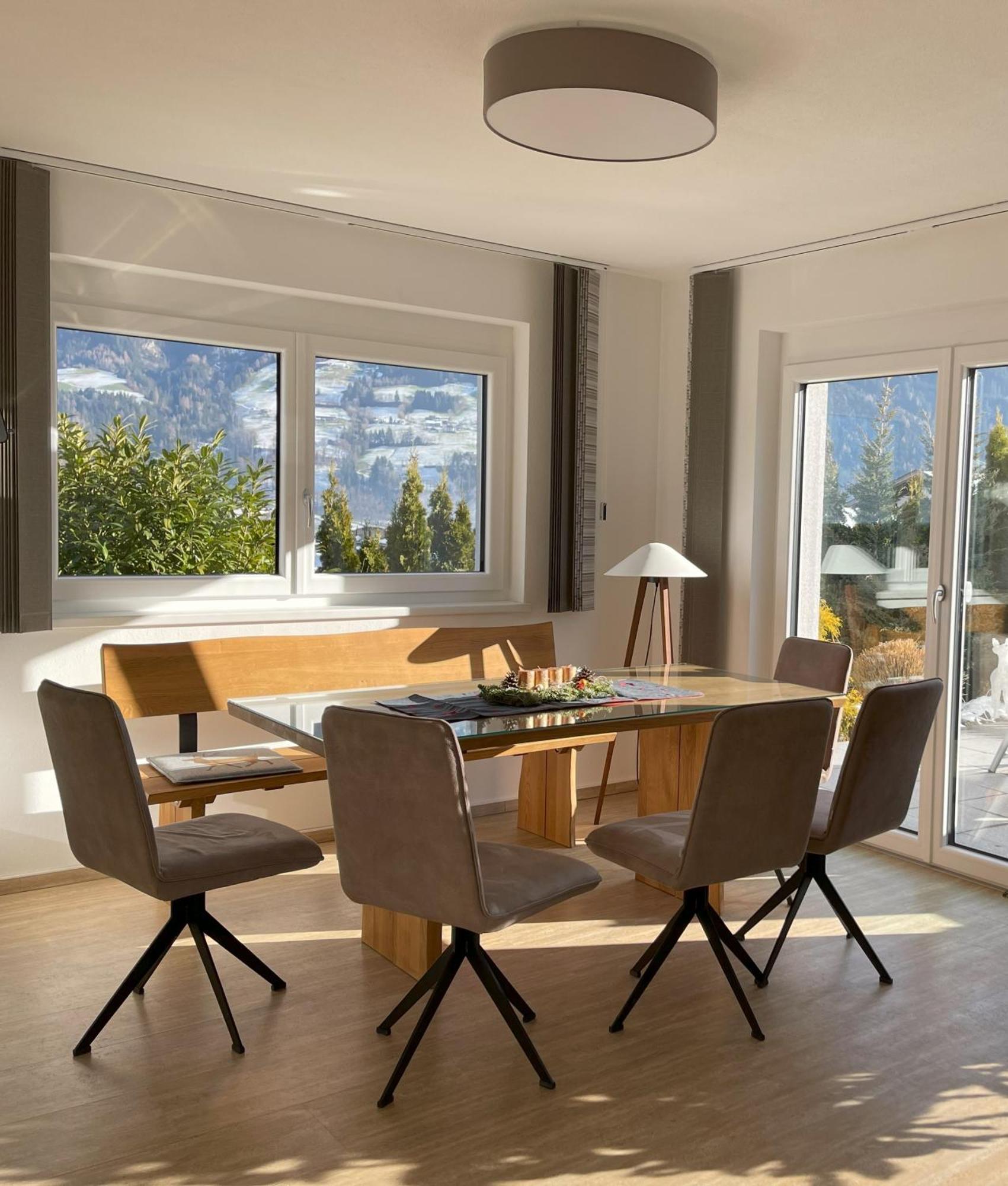 H21 - Modernes Ferienhaus 145Qm, 4Sz, Wellnessbereich Mit Sauna Und Dachterrasse Mit Panoramablick, Kuehlen Und Heizen Mit Geothermie Fügen Kültér fotó