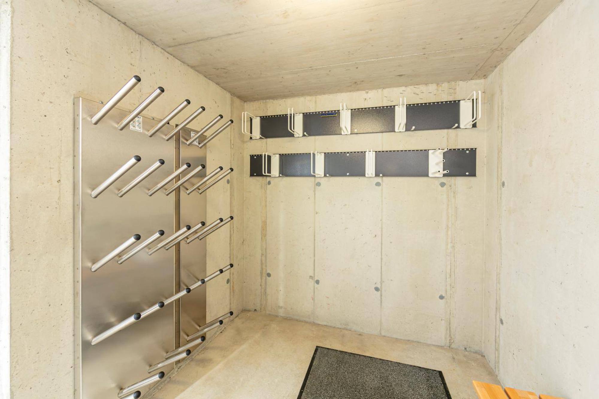 H21 - Modernes Ferienhaus 145Qm, 4Sz, Wellnessbereich Mit Sauna Und Dachterrasse Mit Panoramablick, Kuehlen Und Heizen Mit Geothermie Fügen Kültér fotó