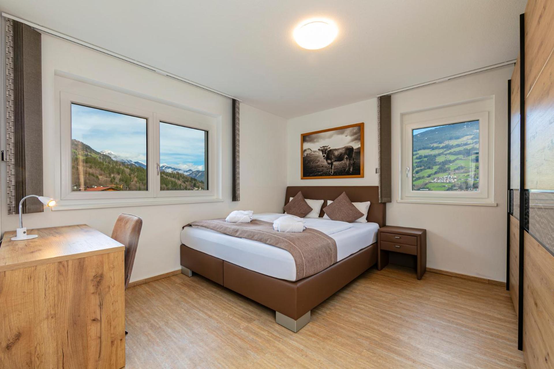 H21 - Modernes Ferienhaus 145Qm, 4Sz, Wellnessbereich Mit Sauna Und Dachterrasse Mit Panoramablick, Kuehlen Und Heizen Mit Geothermie Fügen Kültér fotó